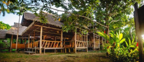 Tres Chimbadas Lake Lodge